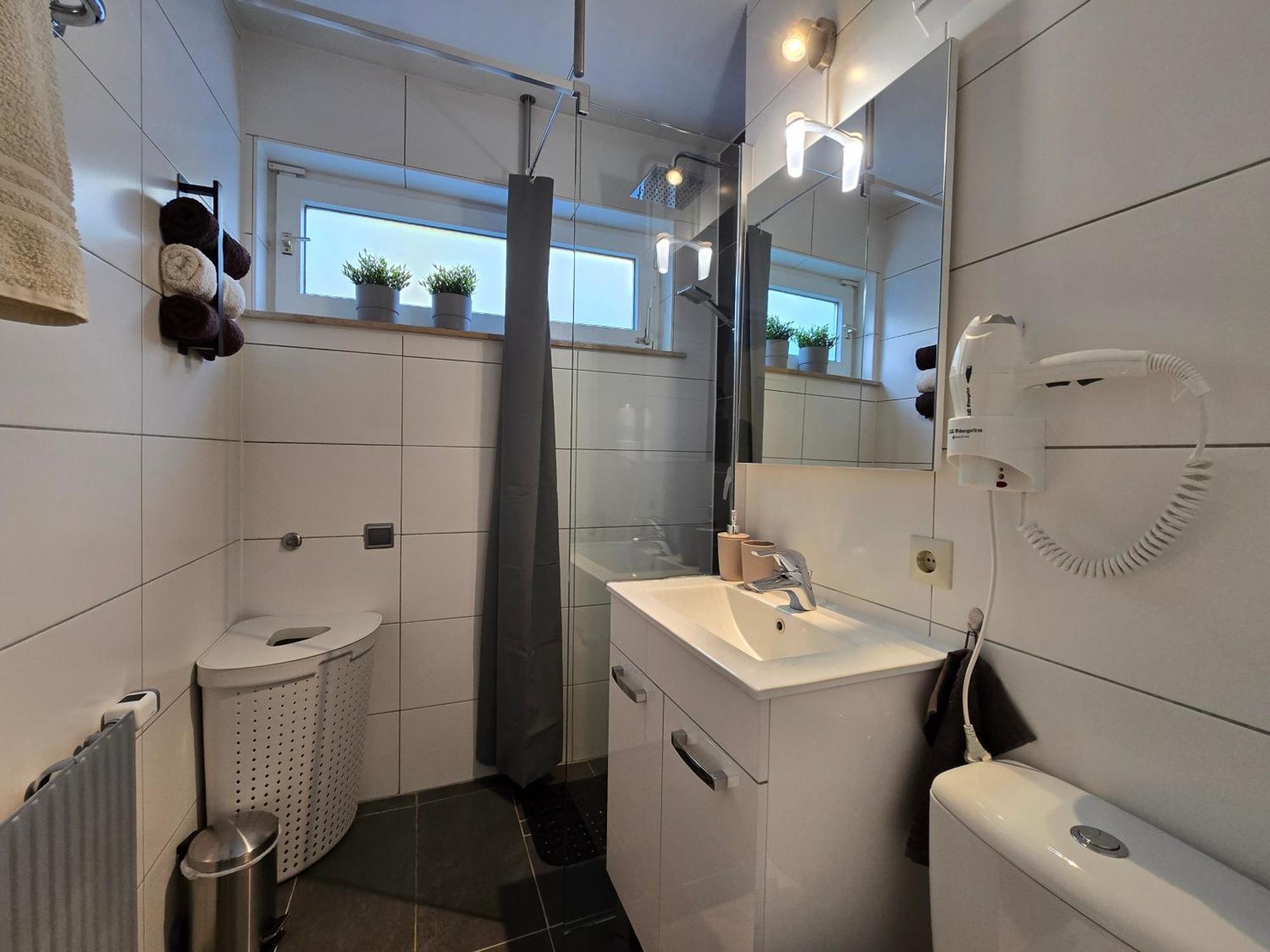 Erholungs- Apartment Am Kurpark & Therme Bad Urach Eksteriør billede