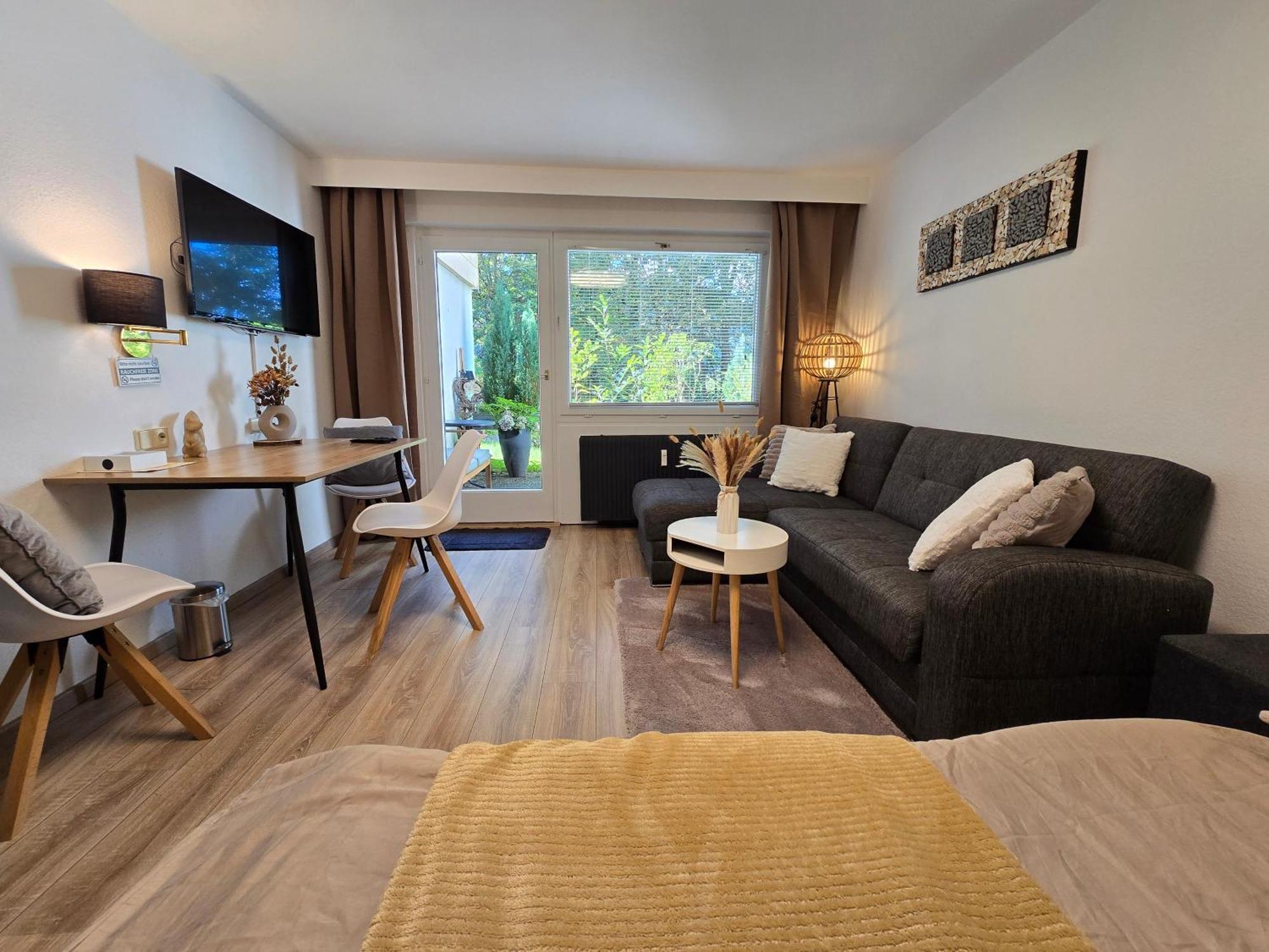 Erholungs- Apartment Am Kurpark & Therme Bad Urach Eksteriør billede